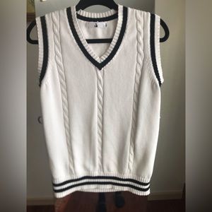 J Brand White Academia Preppy Sweater Vest. Marked XL, fits like Medium